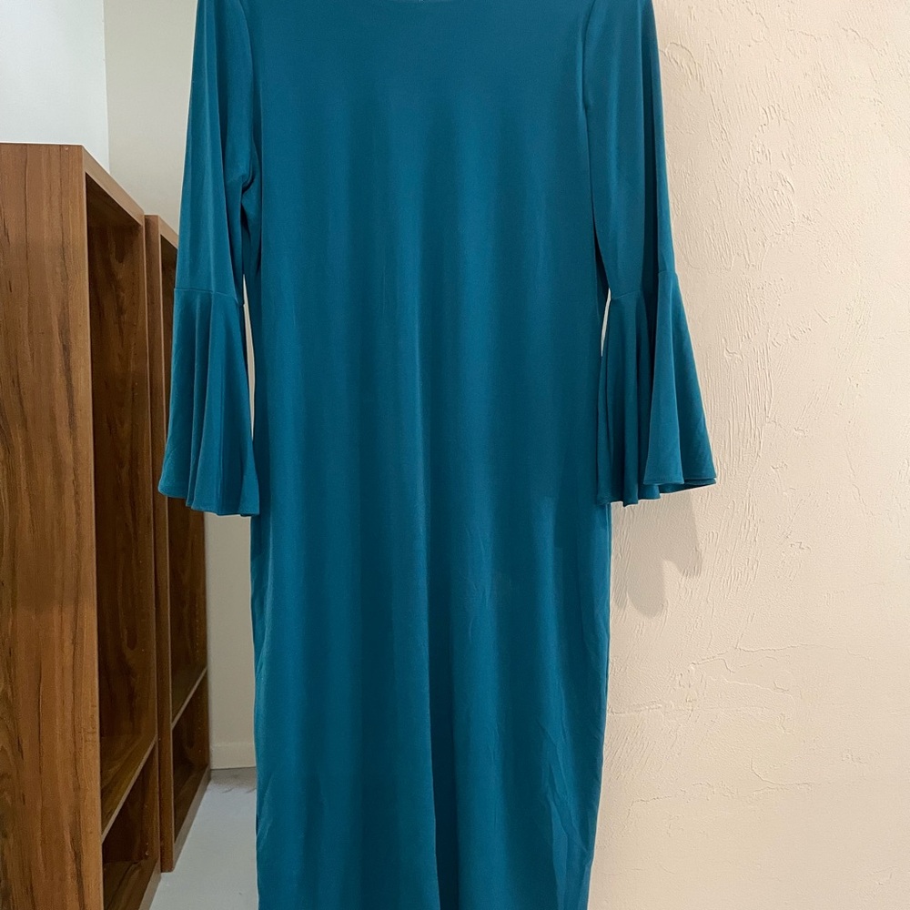Elegant Teal Long Sleeve Dress